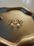 Bow pearl earrings