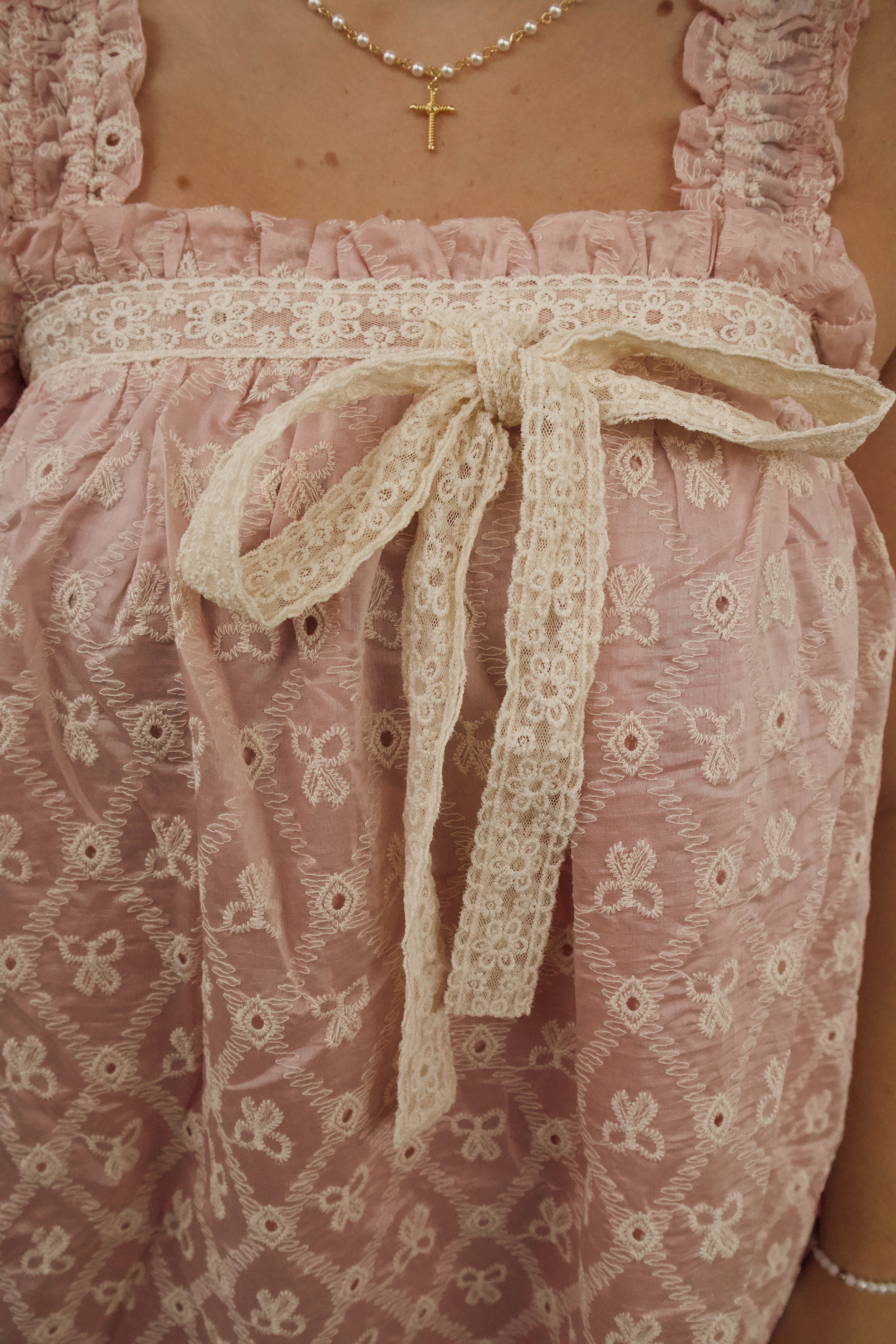 Pink bow lace dress
