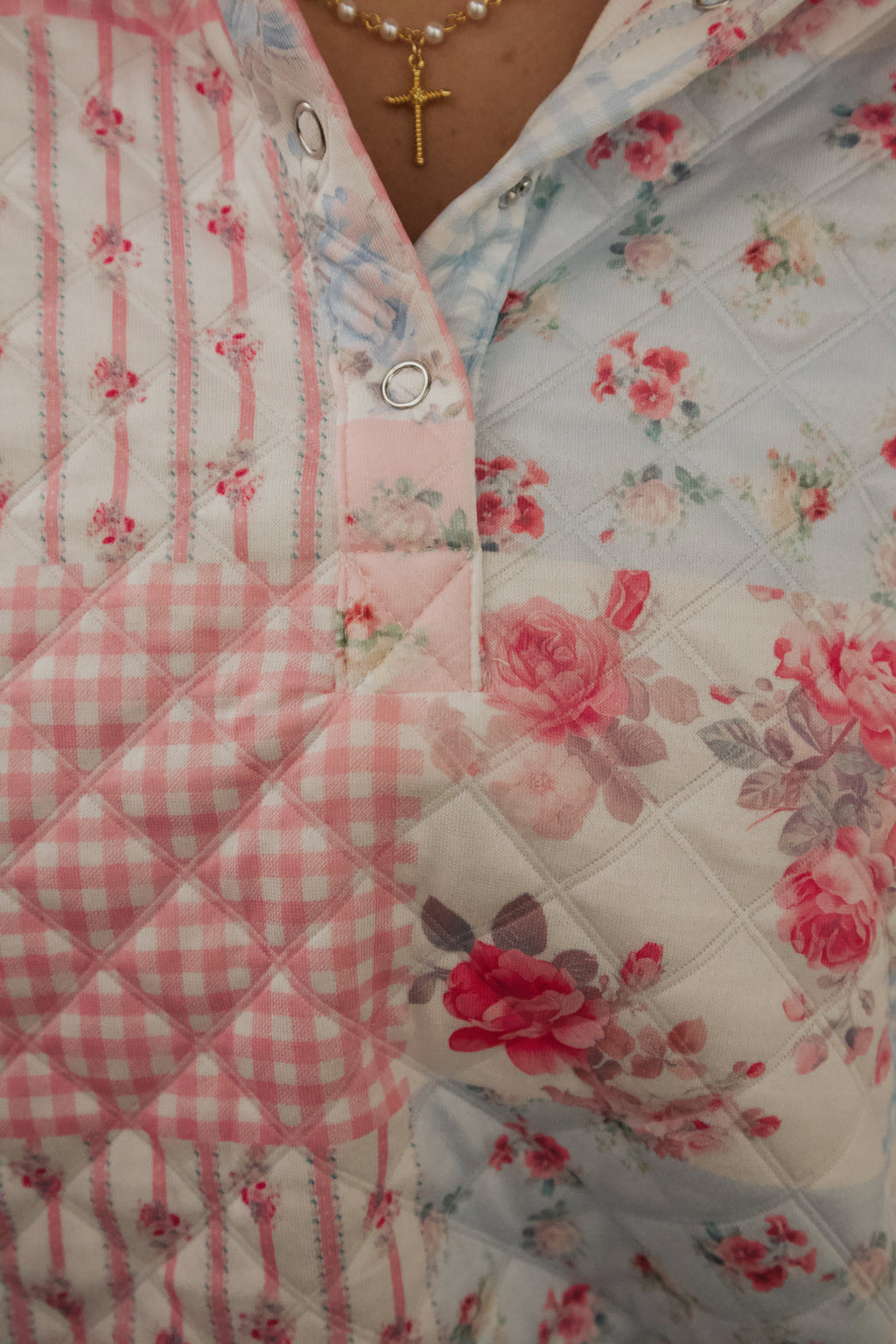 Floral patchwork quilted set