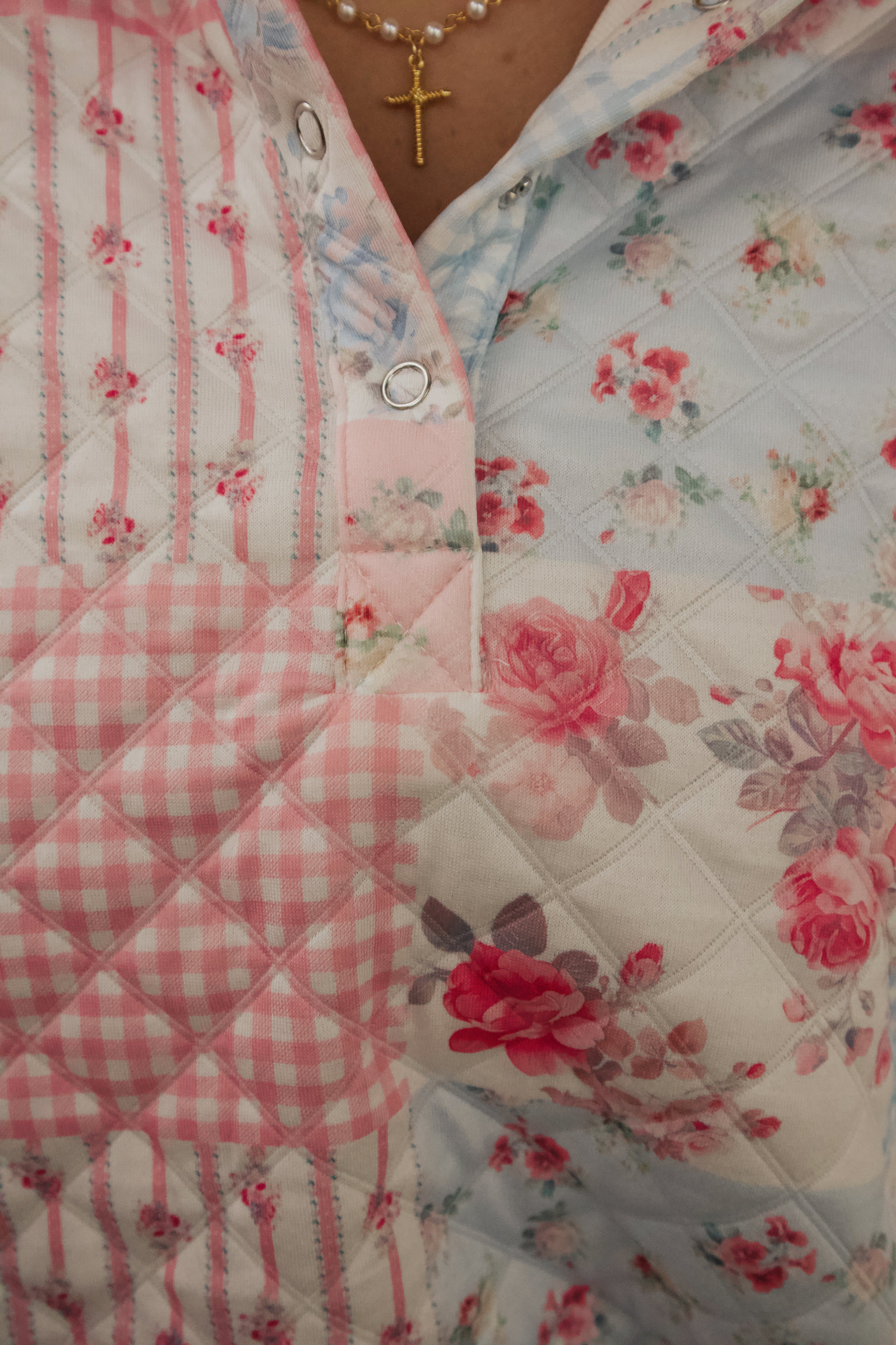 Floral patchwork quilted set